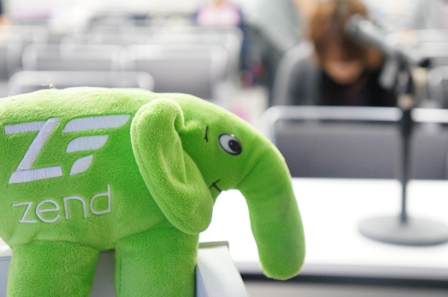 ZendConで@ooharabucyouがGETしてきたというZend Framework Elephants